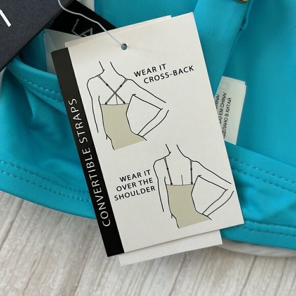 La Blanca Island Goddess Twist Convertible Bikini Top - Picture 6 of 6